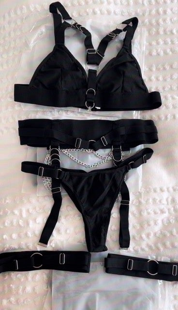 Black 'Lara' Garter Belt Set