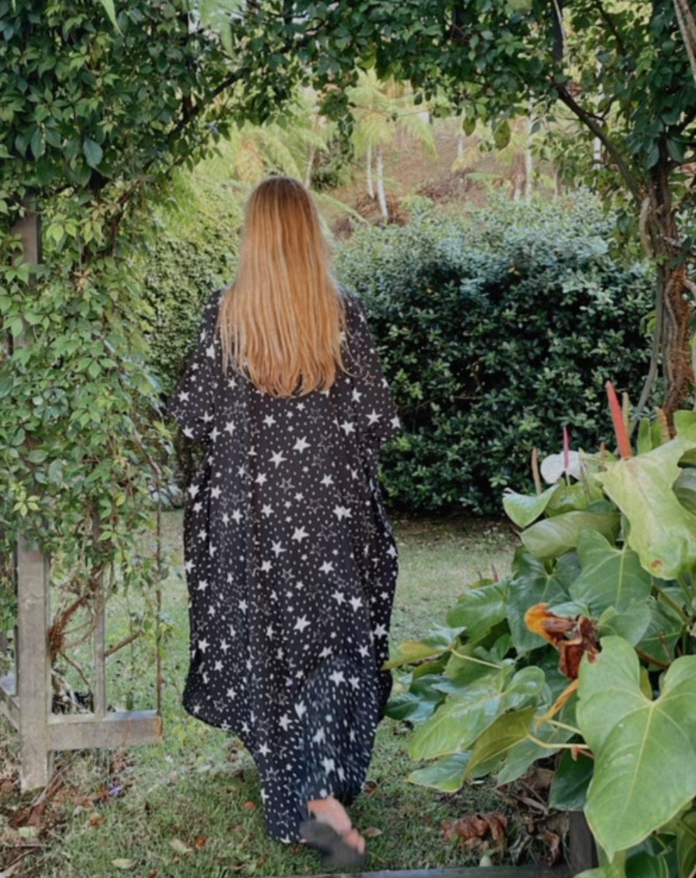 Black stars long cover up dress